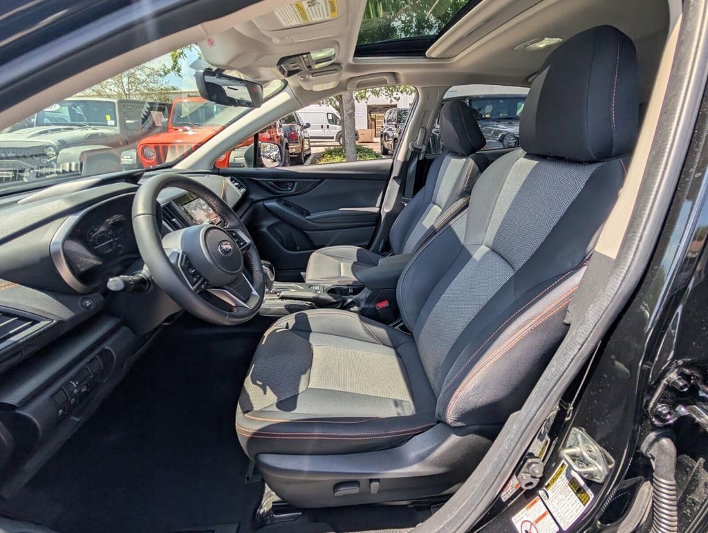 Used 2020 Subaru Crosstrek 2.0i Premium w/ Moonroof Package 2 image 10