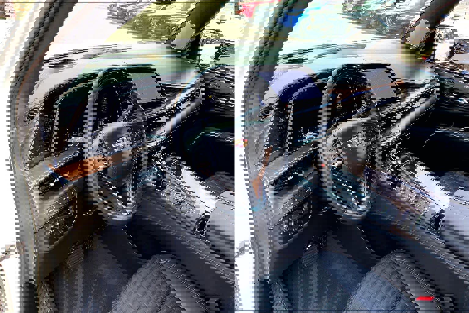 Used 2023 Cadillac Escalade Sport Platinum w/ LPO, Floor Liner Package image 18