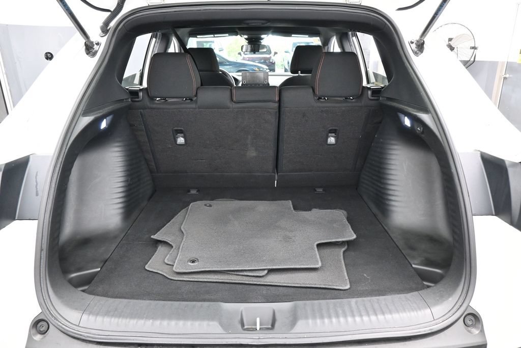 Used 2025 Honda HR-V Sport image 37