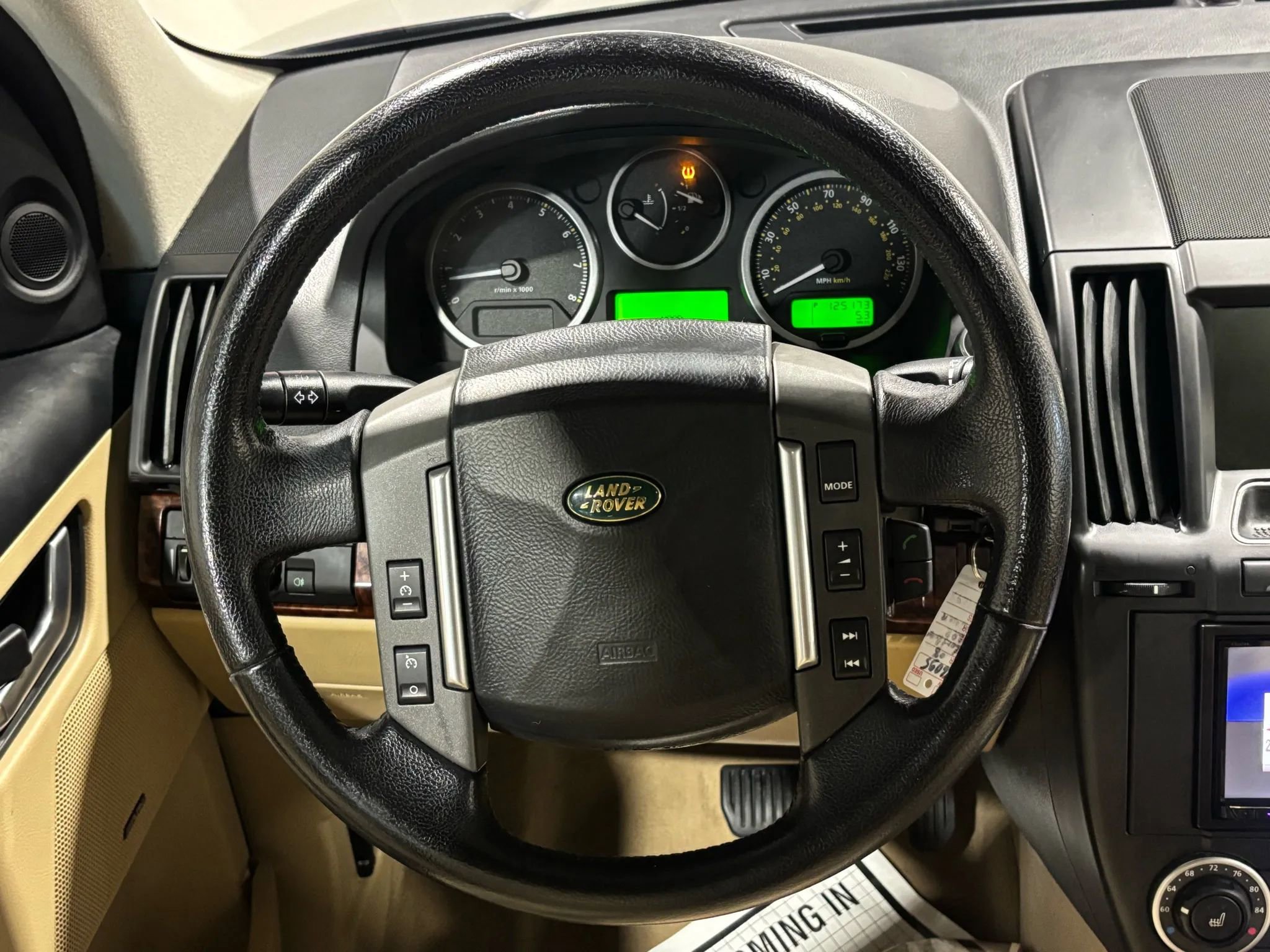 Used 2008 Land Rover LR2 HSE image 14