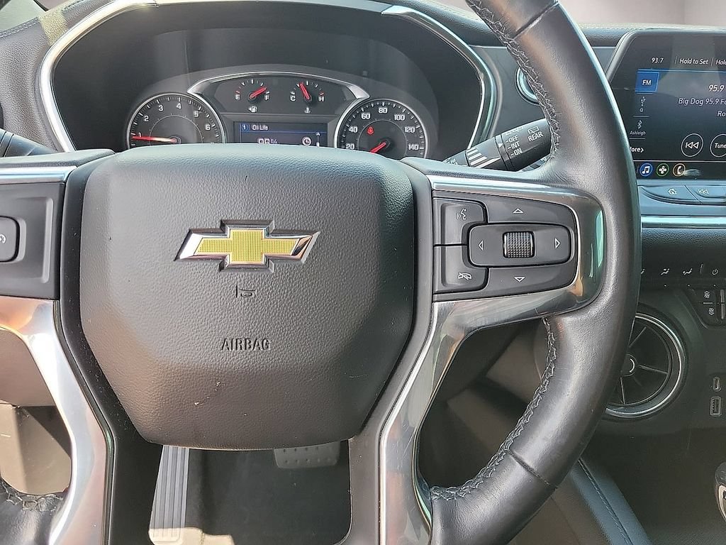Used 2020 Chevrolet Blazer LT FWD image 19