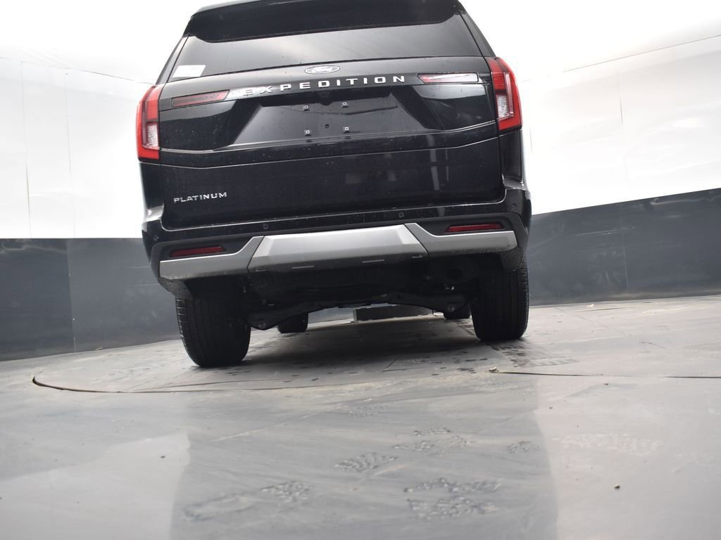 New 2026 Ford Expedition Platinum w/ Driver's Package image 15