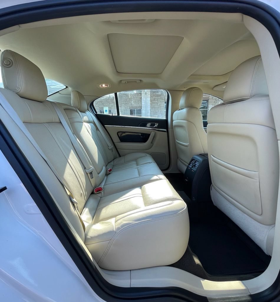 Used 2016 Lincoln MKS w/ Equipment Group 101A FWD image 28