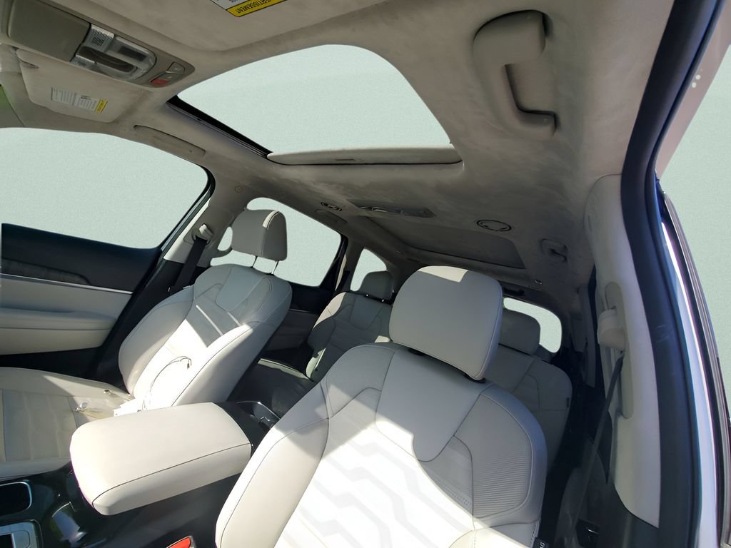Used 2024 Kia Telluride SX Prestige AWD/4WD image 25