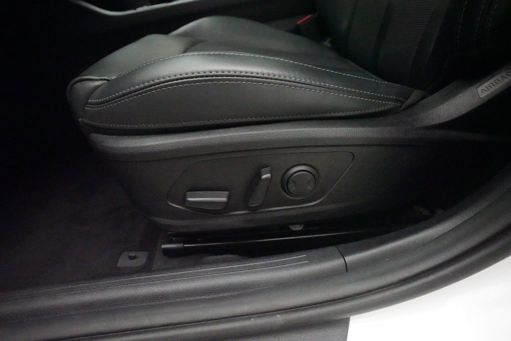 Used 2023 Kia K5 GT-Line image 26