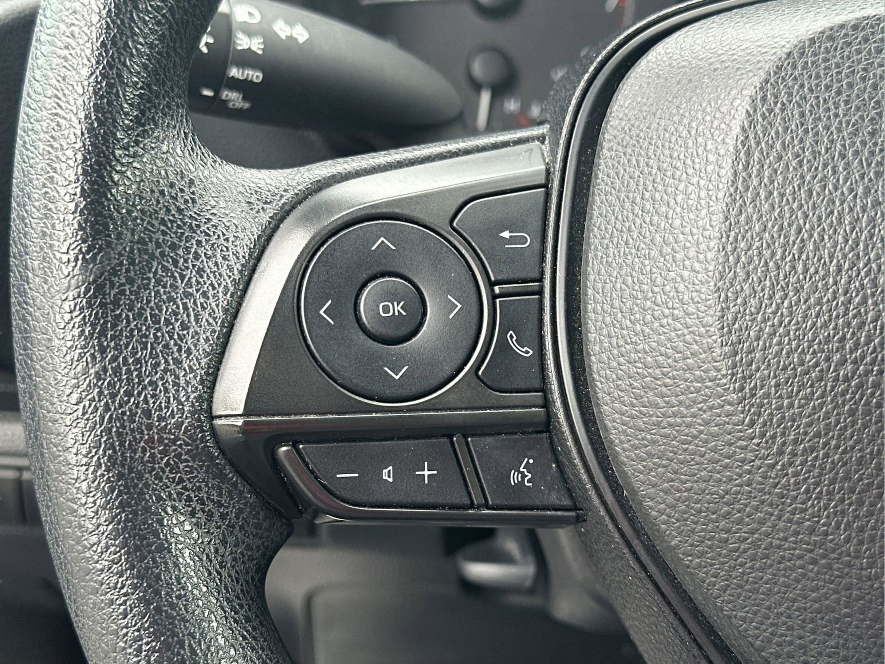 Used 2023 Toyota Corolla LE image 13