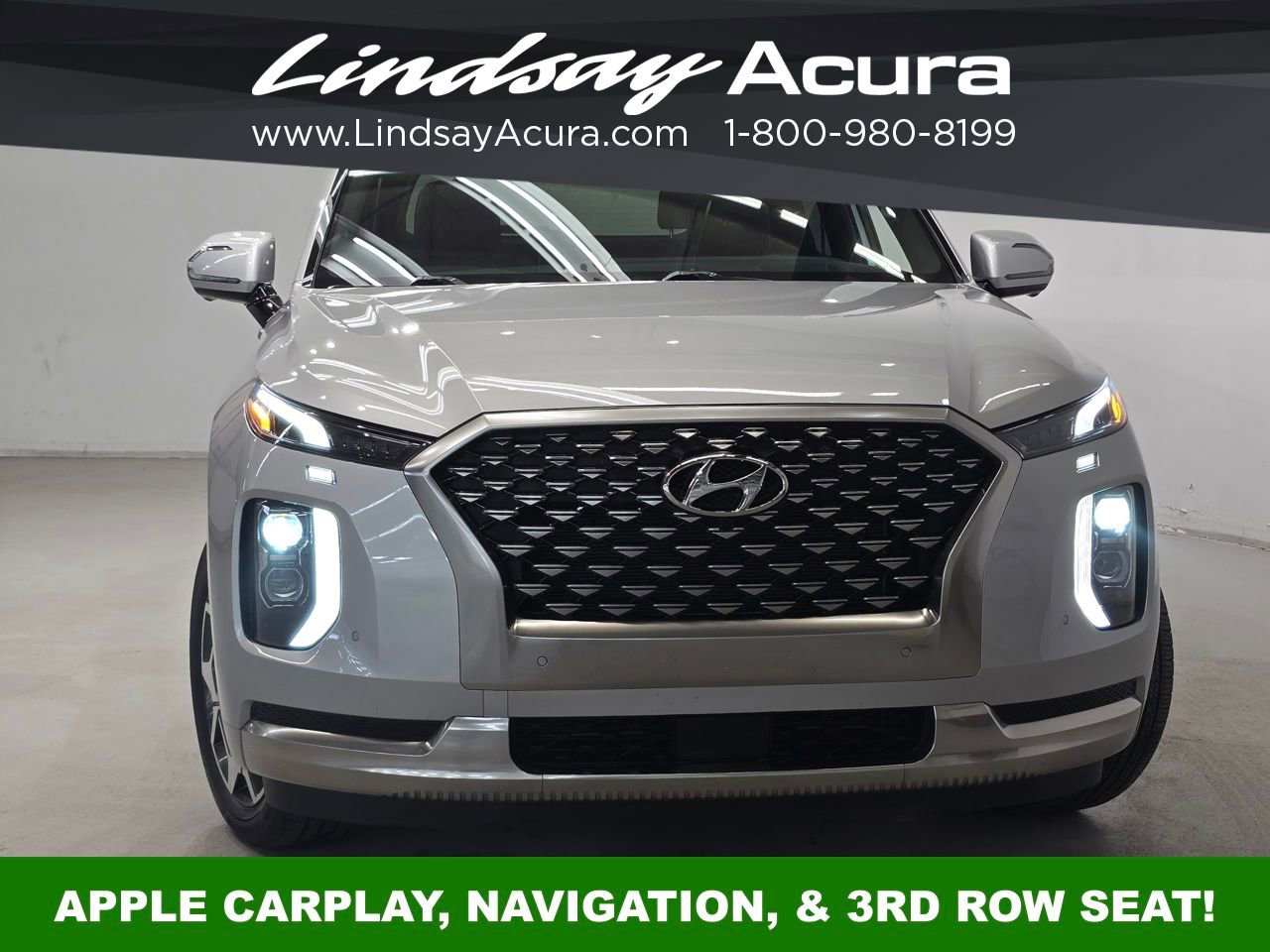 Used 2022 Hyundai Palisade Calligraphy image 2
