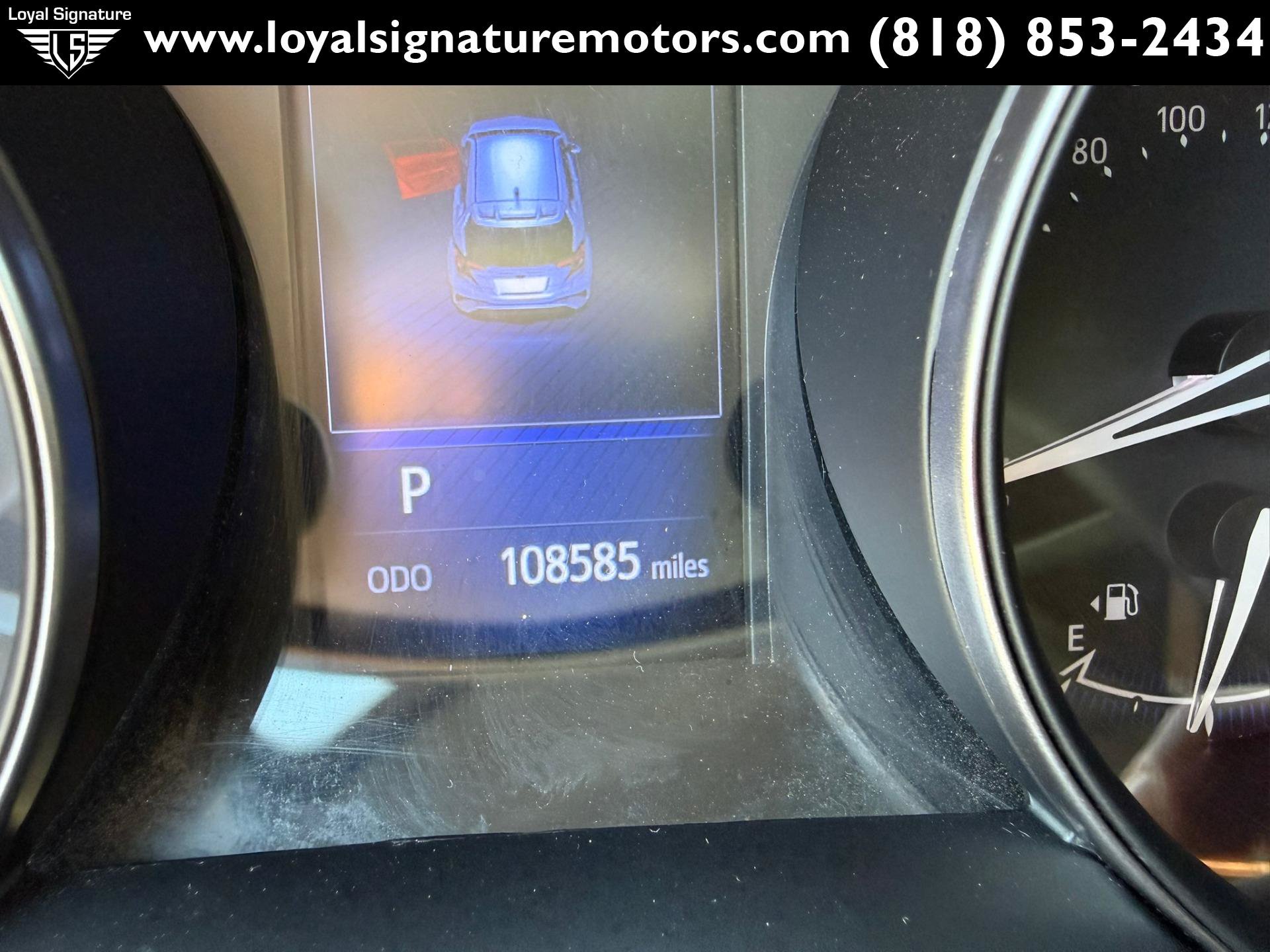 Used 2018 Toyota C-HR XLE FWD image 20