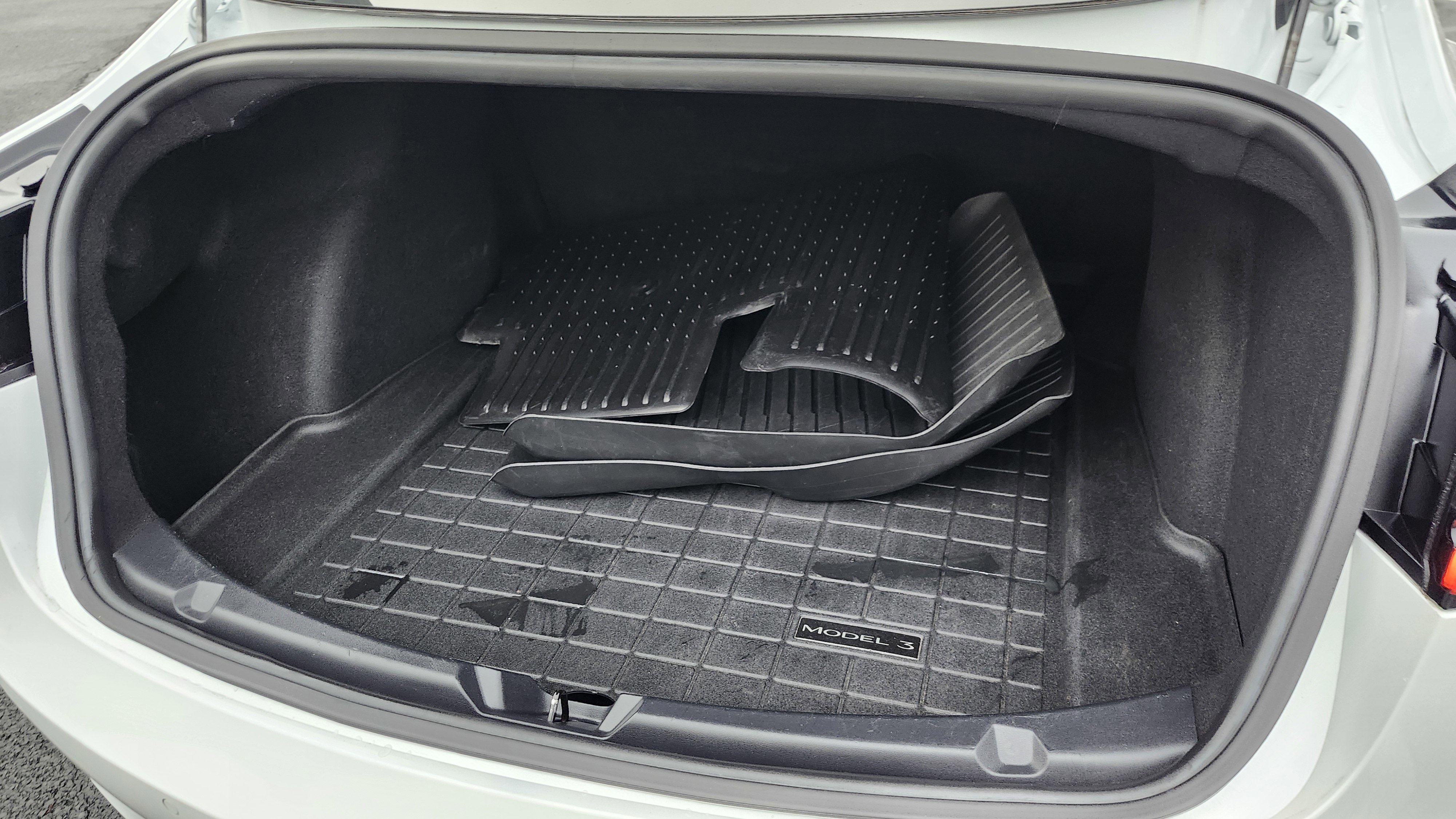 Used 2019 Tesla Model 3 Standard Range Plus image 15