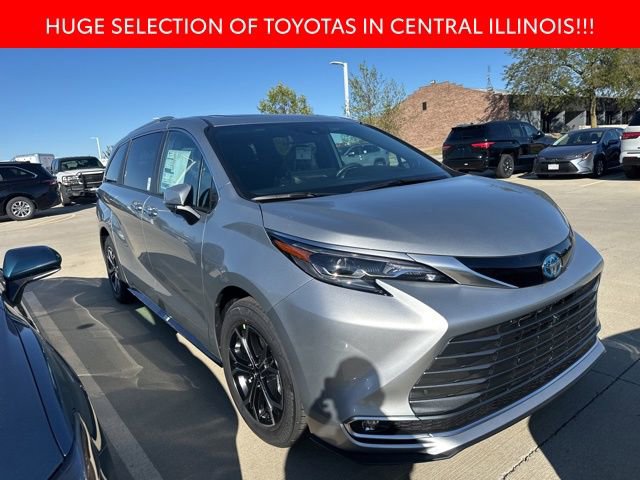 New 2025 Toyota Sienna Platinum image 1