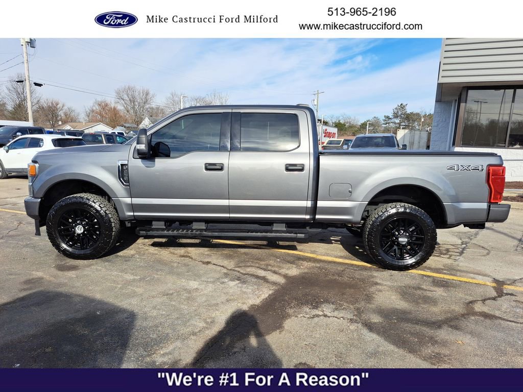 Used 2022 Ford F250 XLT w/ Black Appearance Package image 2
