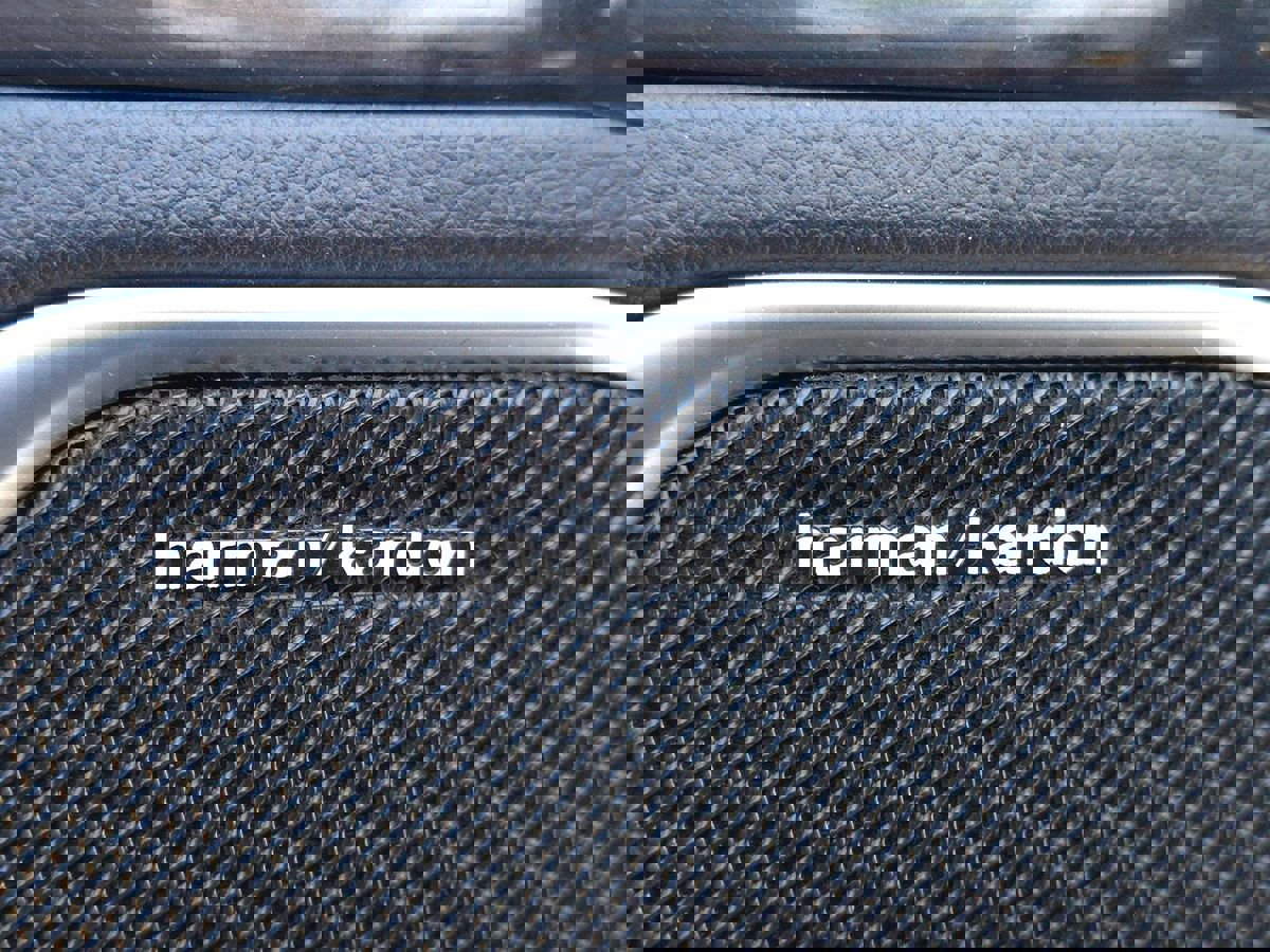 Used 2020 Mercedes-Benz SL 450 w/ Premium Package image 25