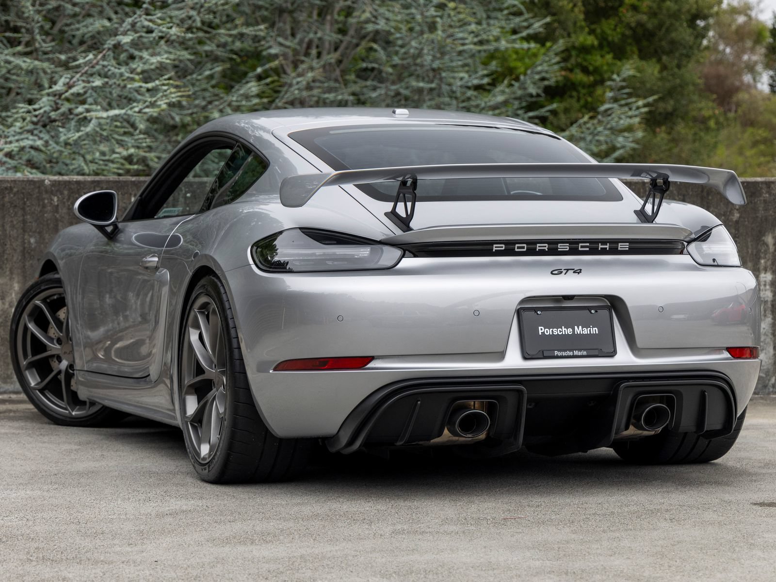 Certified 2020 Porsche 718 Cayman GT4 RWD image 3