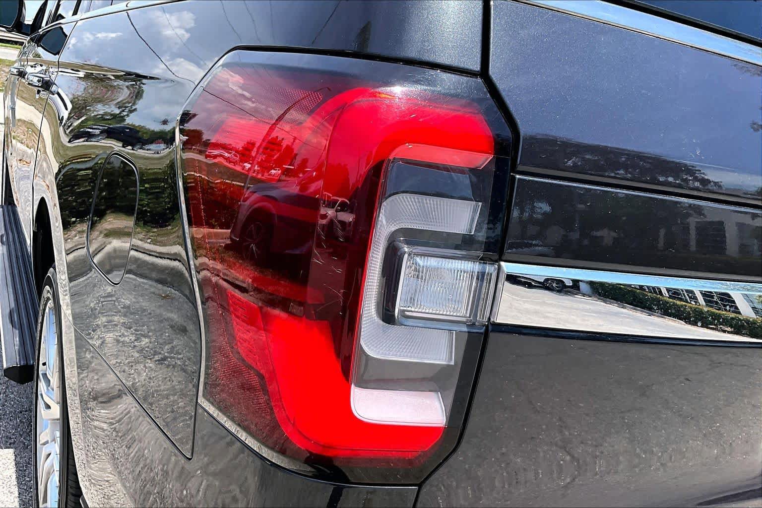 Used 2024 Ford Expedition Max Limited AWD/4WD image 29