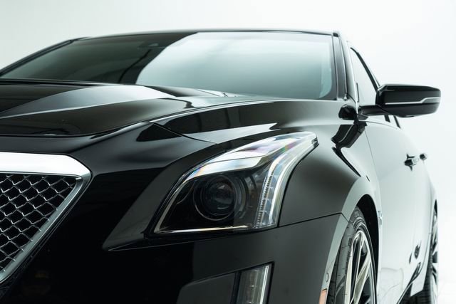 Used 2018 Cadillac CTS V w/ Luxury Package image 11