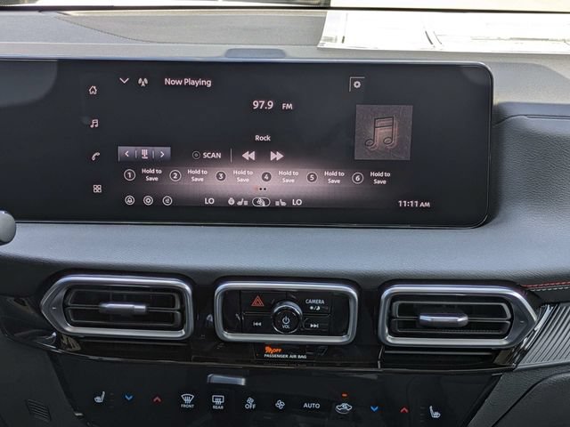 New 2026 Nissan Sentra SR w/ SR Premium Package FWD image 18