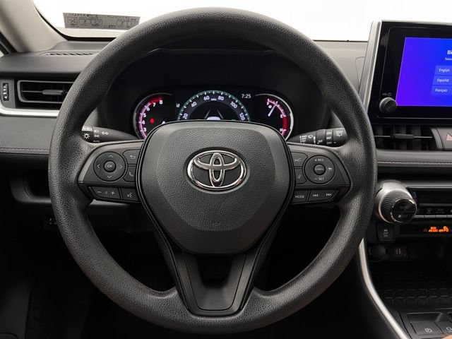 Used 2023 Toyota RAV4 XLE AWD/4WD image 21