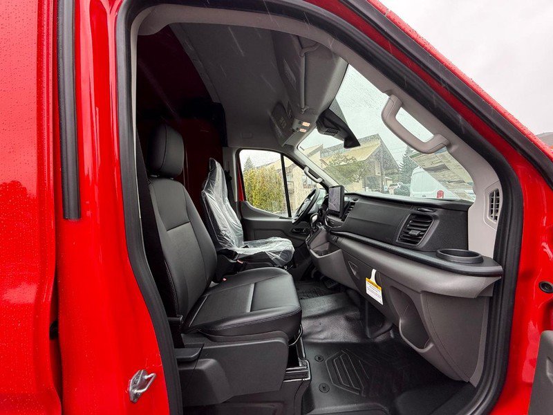 New 2027 Ford Transit 250 148 Medium Roof RWD image 13