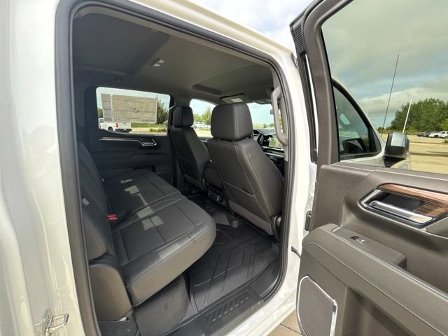 New 2026 Chevrolet Silverado 1500 LT w/ Leather Package AWD/4WD image 32