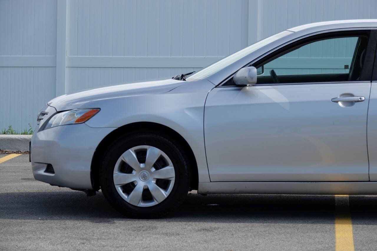 Used 2008 Toyota Camry FWD image 11