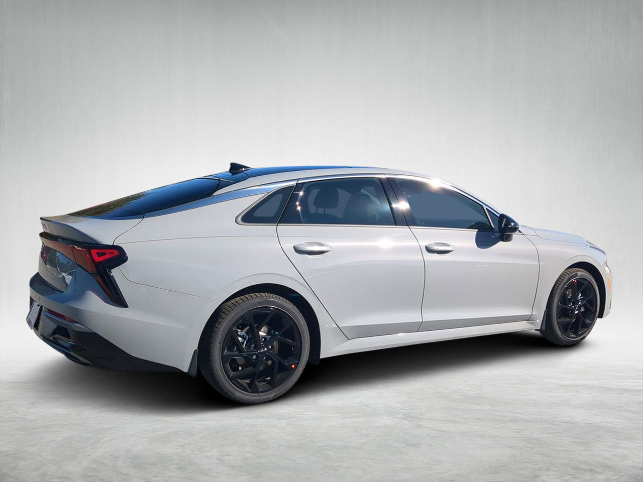 New 2026 Kia K5 GT-Line image 3