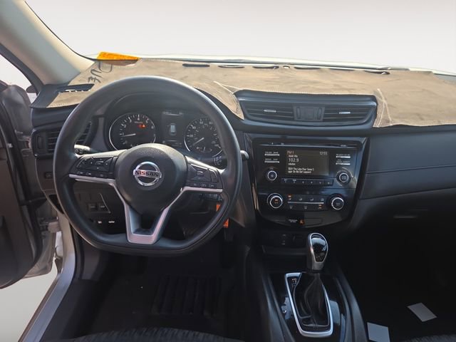 Used 2017 Nissan Rogue S FWD image 10