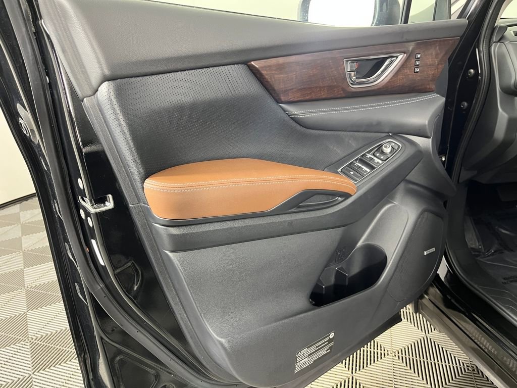 Used 2023 Subaru Ascent Touring image 10