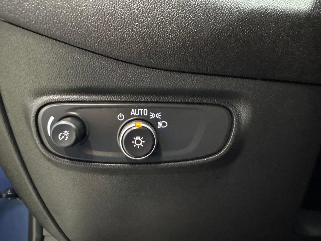 Used 2024 Chevrolet Equinox LT AWD/4WD image 27