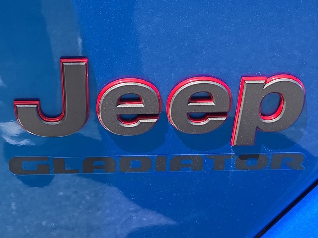 Certified 2020 Jeep Gladiator Rubicon AWD/4WD image 25