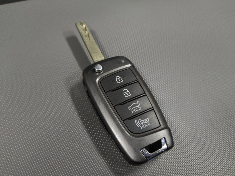 Used 2021 Hyundai Elantra SE FWD image 32