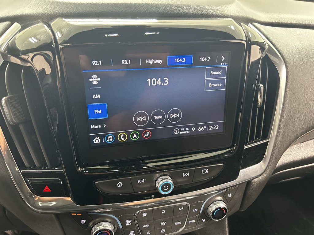 Used 2023 Chevrolet Traverse High Country w/ LPO, Floor Liner Package AWD/4WD image 14