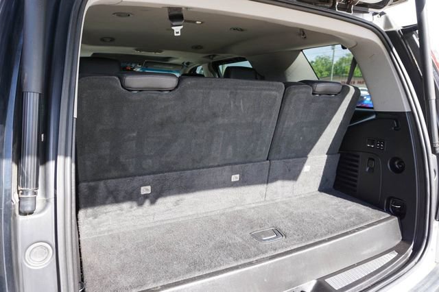 Used 2018 Cadillac Escalade Luxury AWD/4WD image 10