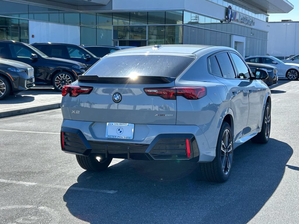 New 2026 BMW X2 xDrive28i w/ Technology Package AWD/4WD image 5