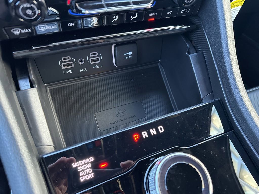 New 2025 Jeep Grand Cherokee Limited w/ Luxury Tech Group II image 26
