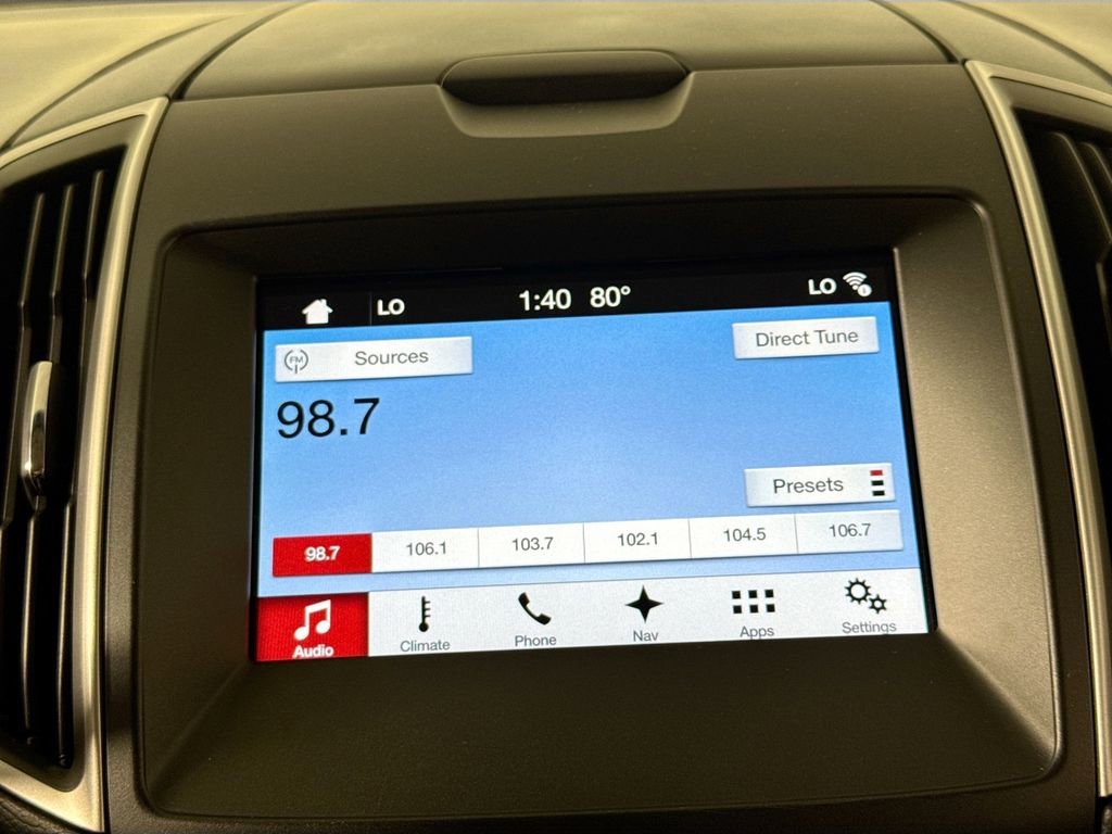 Used 2018 Ford Edge SEL w/ Equipment Group 201A image 15