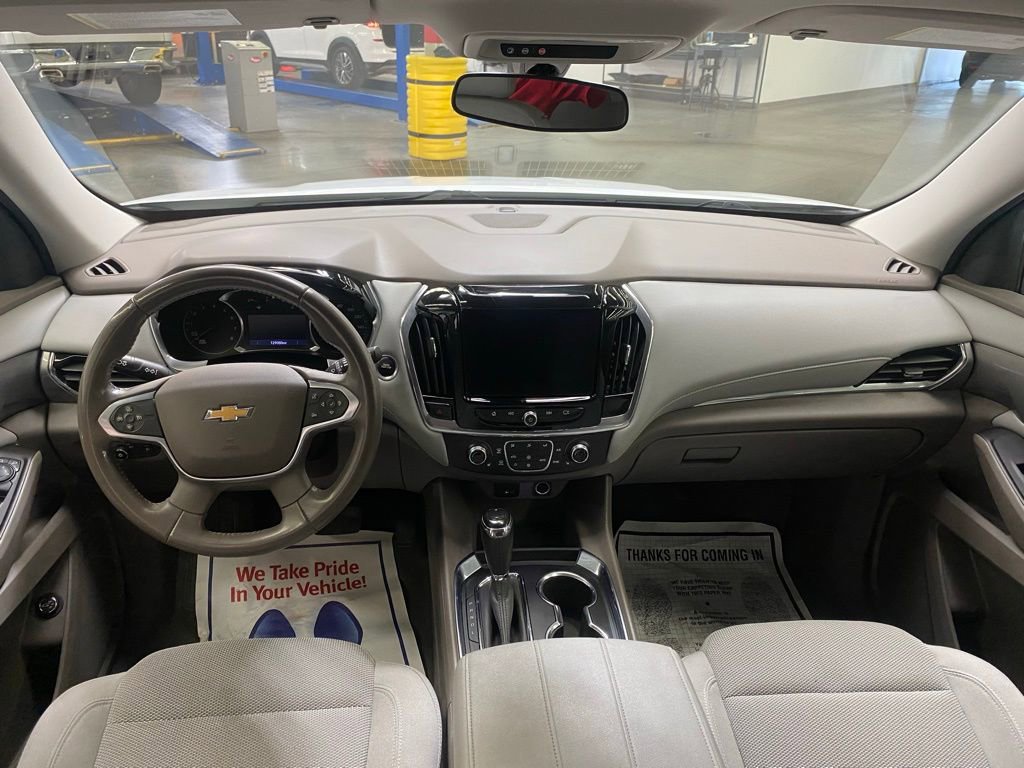 Used 2020 Chevrolet Traverse LT AWD/4WD image 17