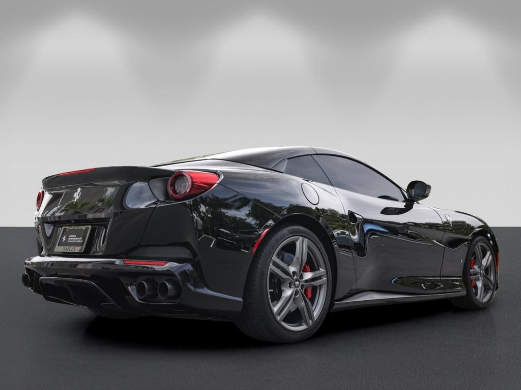 Certified 2019 Ferrari Portofino RWD image 10