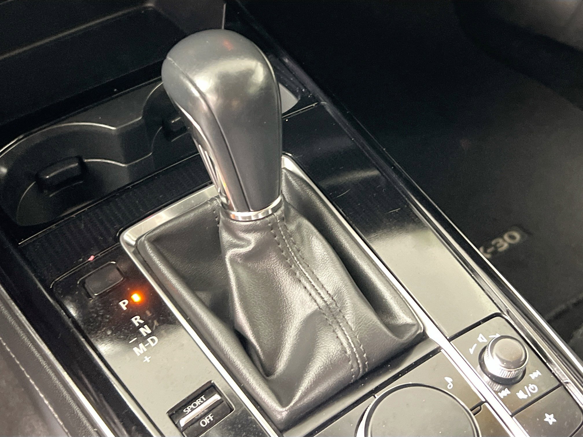 Used 2024 MAZDA CX-30 AWD 2.5 S w/ Preferred Package image 25