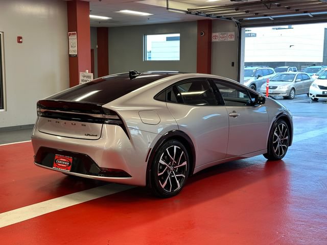 Certified 2024 Toyota Prius Prime Premium w/ Advanced Technology Package FWD image 4