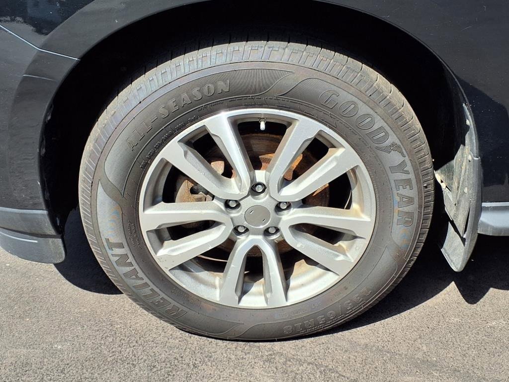 Used 2016 Nissan Pathfinder 4WD image 9