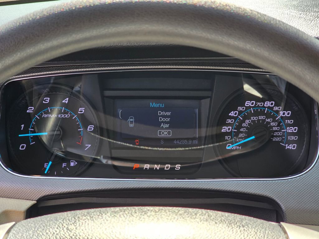 Used 2018 Ford Taurus SE image 19