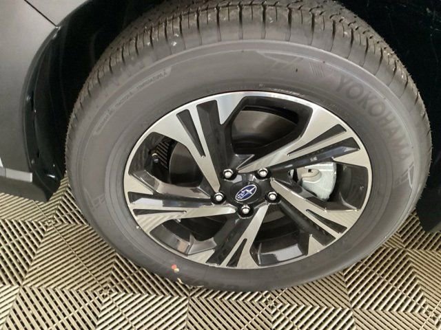 Certified 2025 Subaru Crosstrek 2.0i Premium w/ Convenience Package #2 AWD/4WD image 8