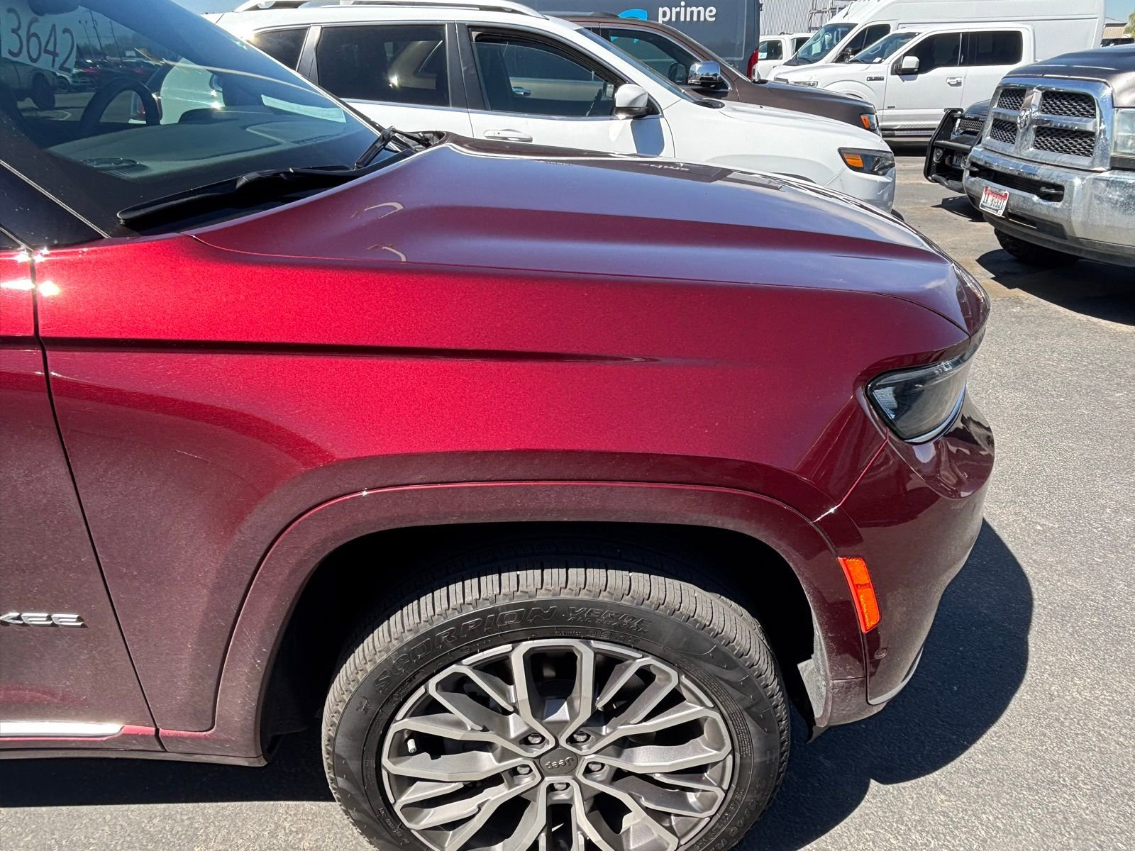 Used 2023 Jeep Grand Cherokee L Summit image 17