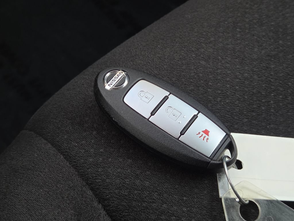 Used 2015 Nissan Murano S w/ Navigation Package FWD image 32