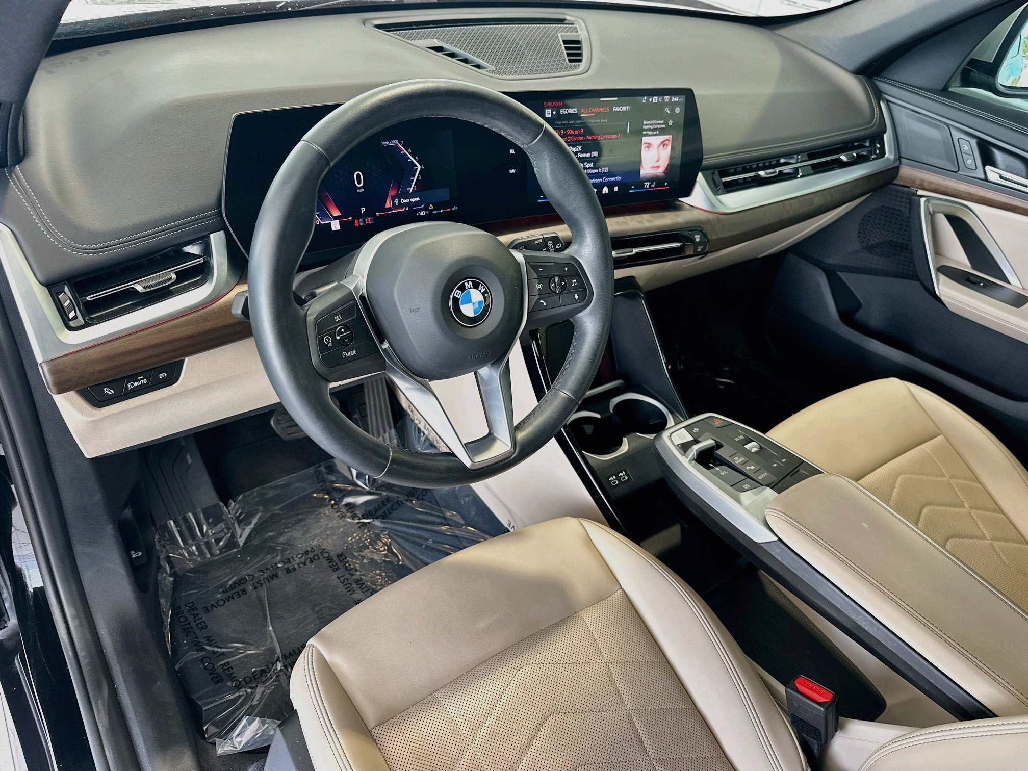 Used 2024 BMW X1 xDrive28i w/ Convenience Package AWD/4WD image 9