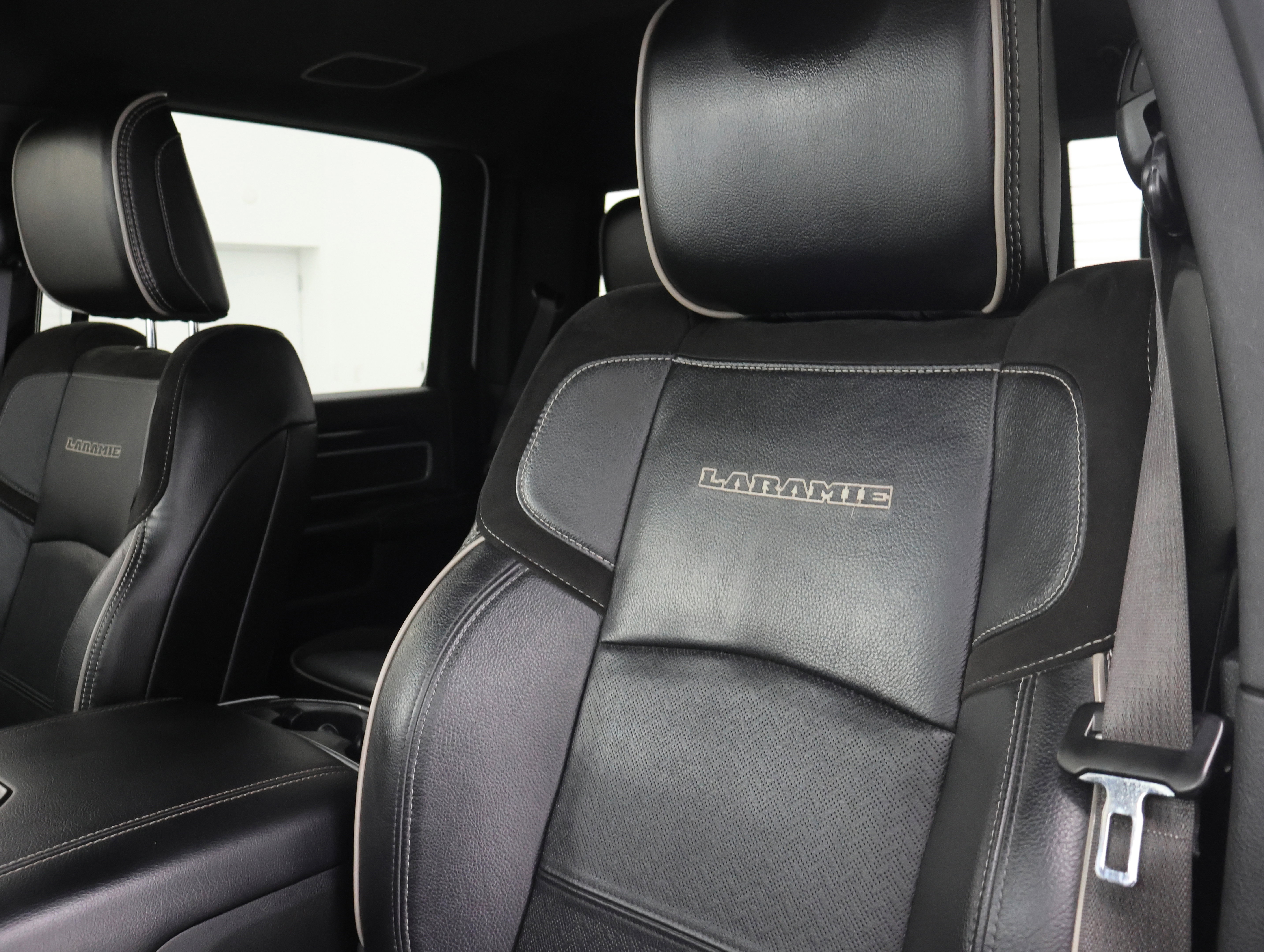 Used 2022 RAM 2500 Laramie image 43