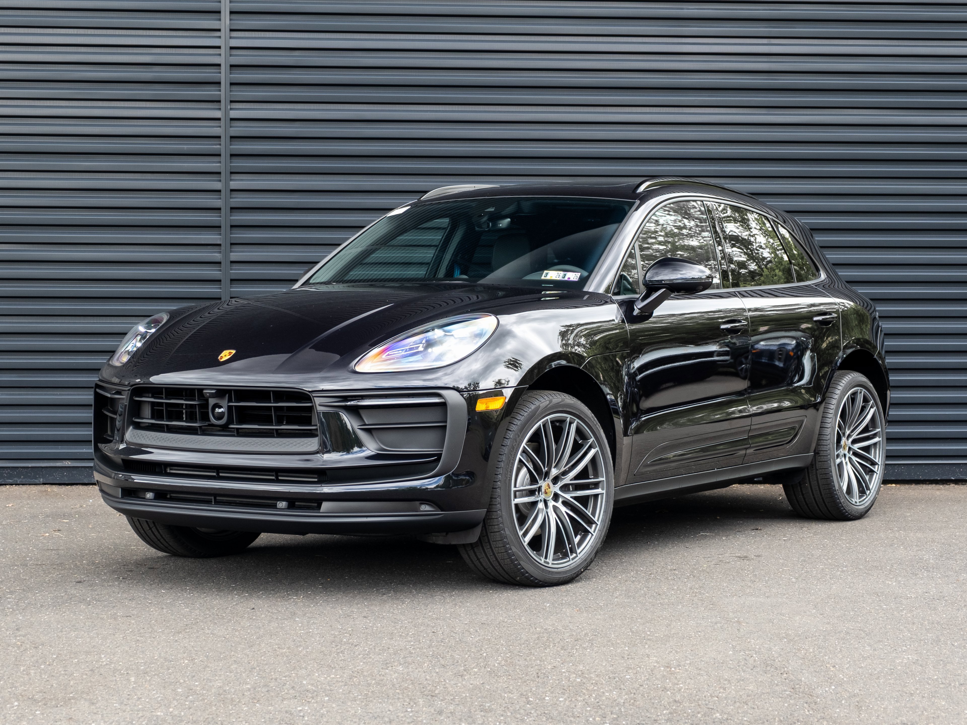Certified 2025 Porsche Macan
