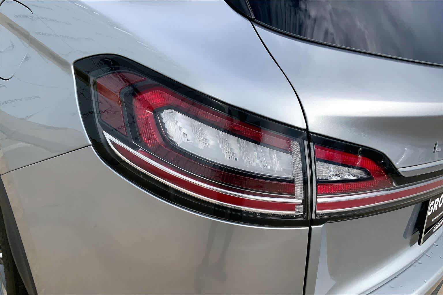 Used 2023 Lincoln Nautilus FWD w/ Premium Package image 28