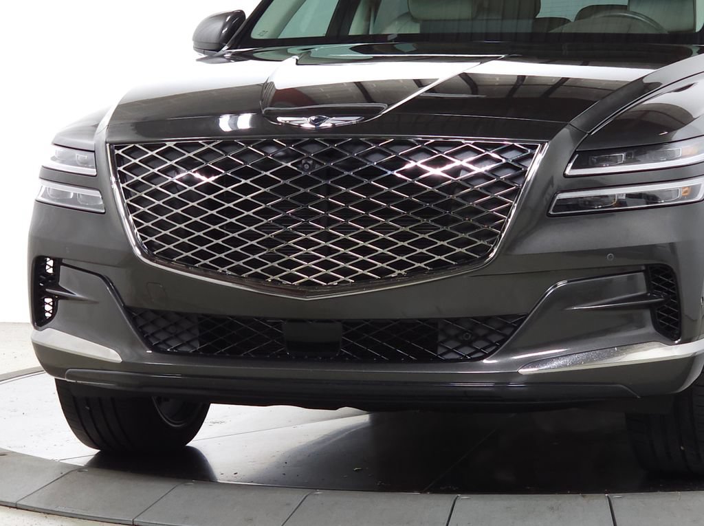 Used 2024 Genesis GV80 2.5T w/ Prestige Package AWD/4WD image 3