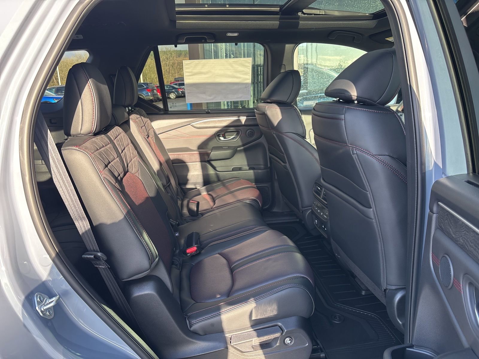 New 2026 Honda Pilot Black Edition image 12